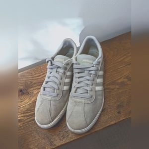 Gray Adidas Courtset suede size 9 women's